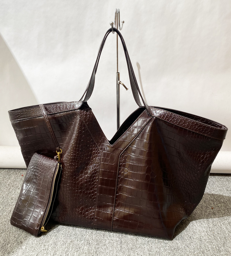 Luxury Bags Of 2026 - Oversized Crocodile Pattern Tote Bags For
