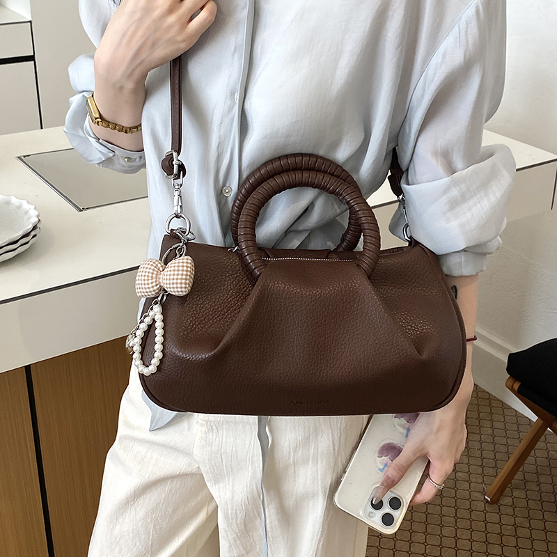 Pleated Design Round Top-handl - đánh giá và giá Luxury Bags Consignment