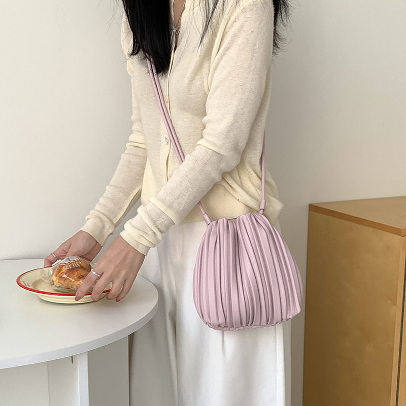 PU Leather Small Square Crossb - đánh giá và giá Luxury Bags Korea