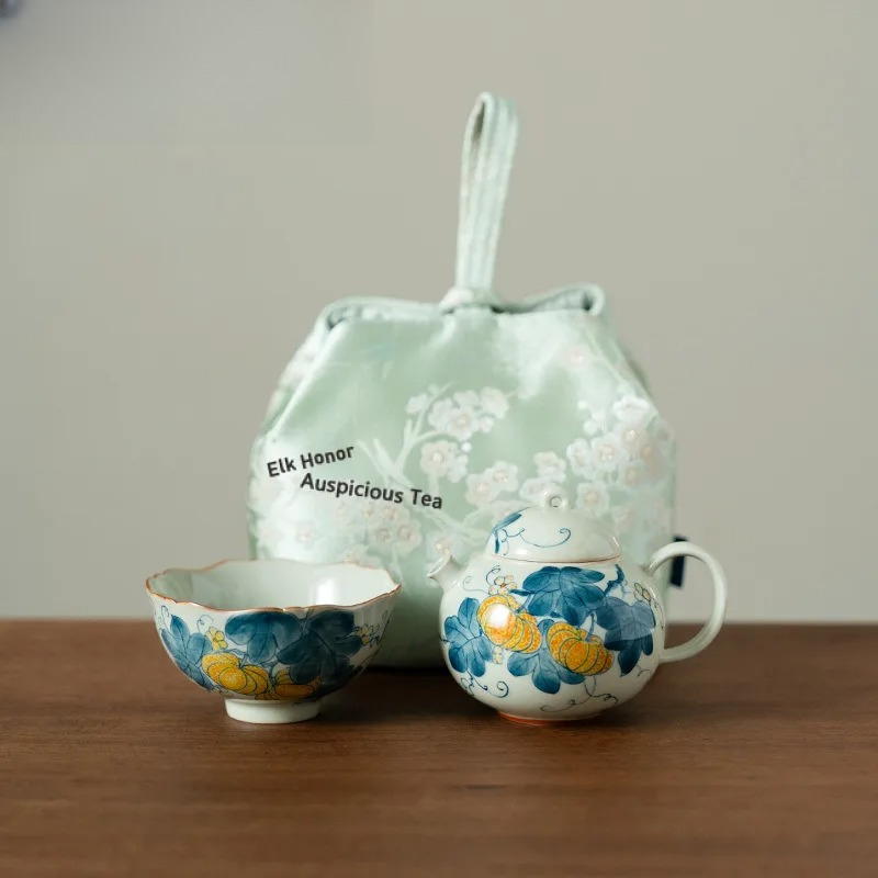 Hand-painted Pumpkin Travel Te - đánh giá và giá Luxury Bags Hand Painted