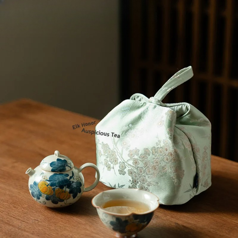 Hand-painted Pumpkin Travel Te - đánh giá và giá Luxury Bags Hand Painted