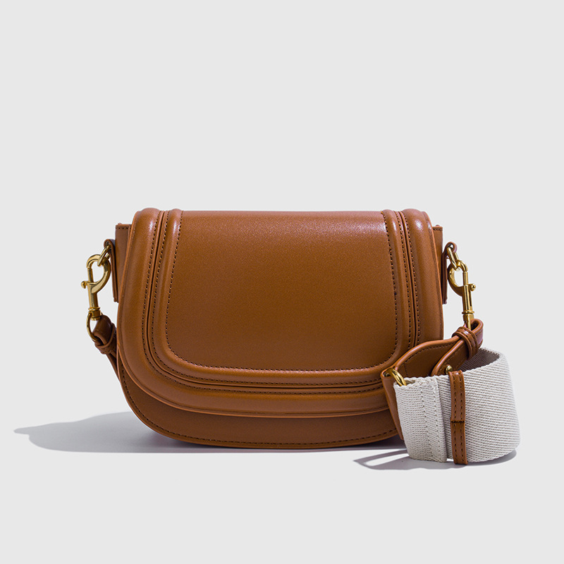 Minimalist Stitched Saddle Cro - đánh giá và giá Luxury Bags Vegan