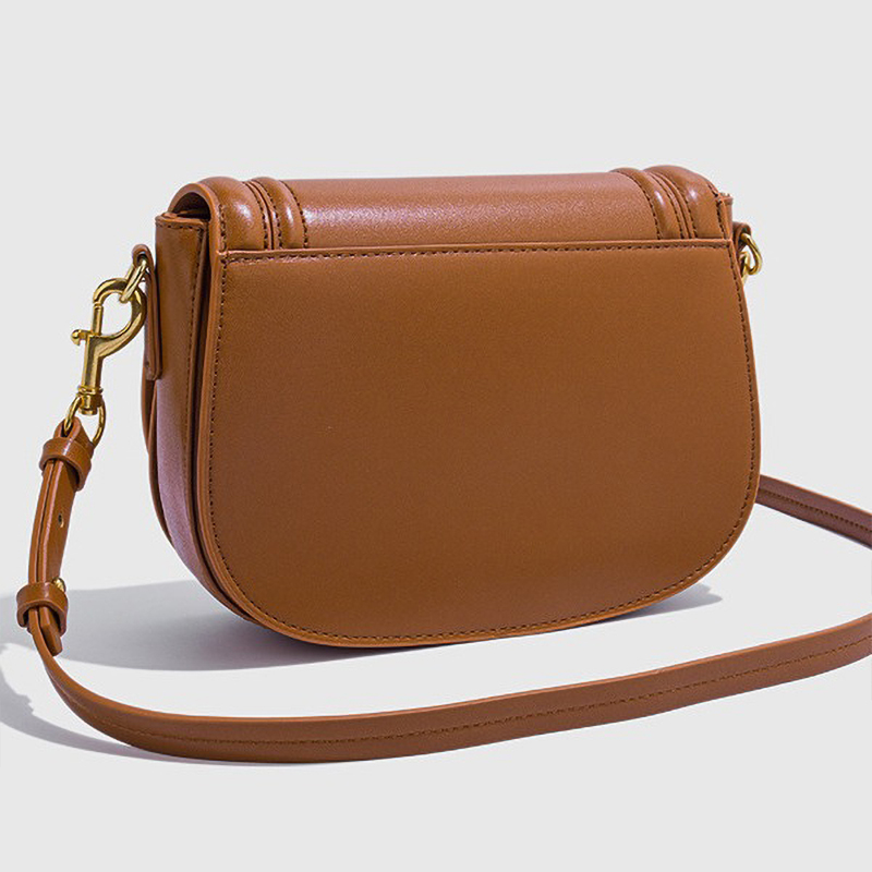 Minimalist Stitched Saddle Cro - đánh giá và giá Luxury Bags Vegan