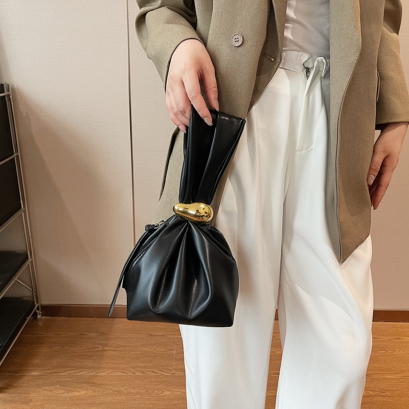 MOODS Elegant Evening Bags For - đánh giá và giá Luxury Bags Consignment