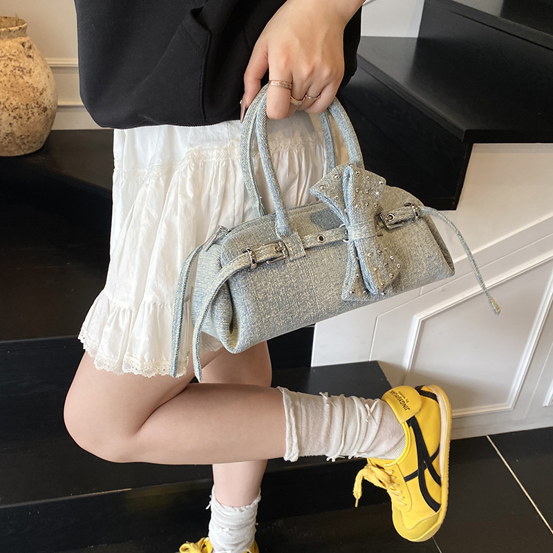 Sweetie Bowknot Small Bowling  - đánh giá và giá Luxury Bags Consignment