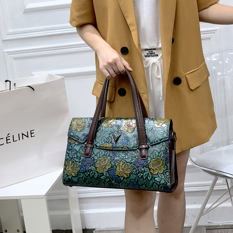 Vintage 3D Embossed Floral Han - đánh giá và giá Luxury Bags Vegan