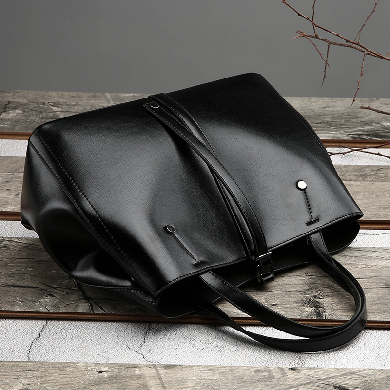 MOODS Fashion Top-handle Bags  - đánh giá và giá Luxury Bags Consignment