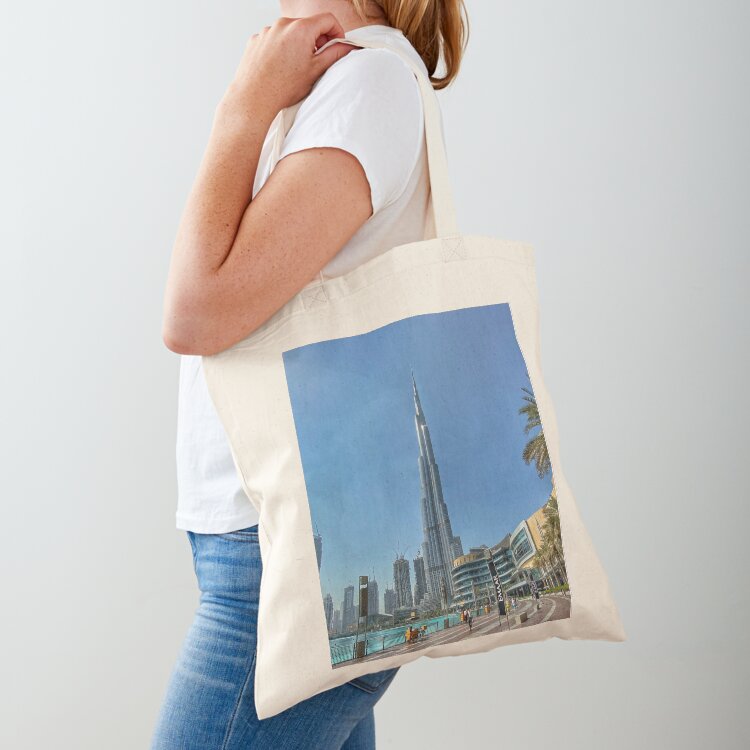 Dubai, Burj khalifa photograph - đánh giá và giá Luxury Bags Dubai