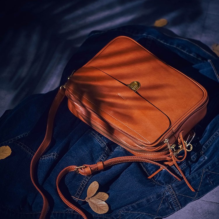 Retro Style Light Luxury Tissu - đánh giá và giá Luxury Bags Hand Painted