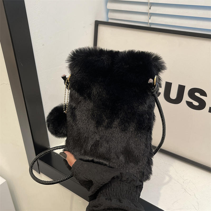 Plush Phone Bag Autumn and Win - đánh giá và giá Accordion Wallet Zip