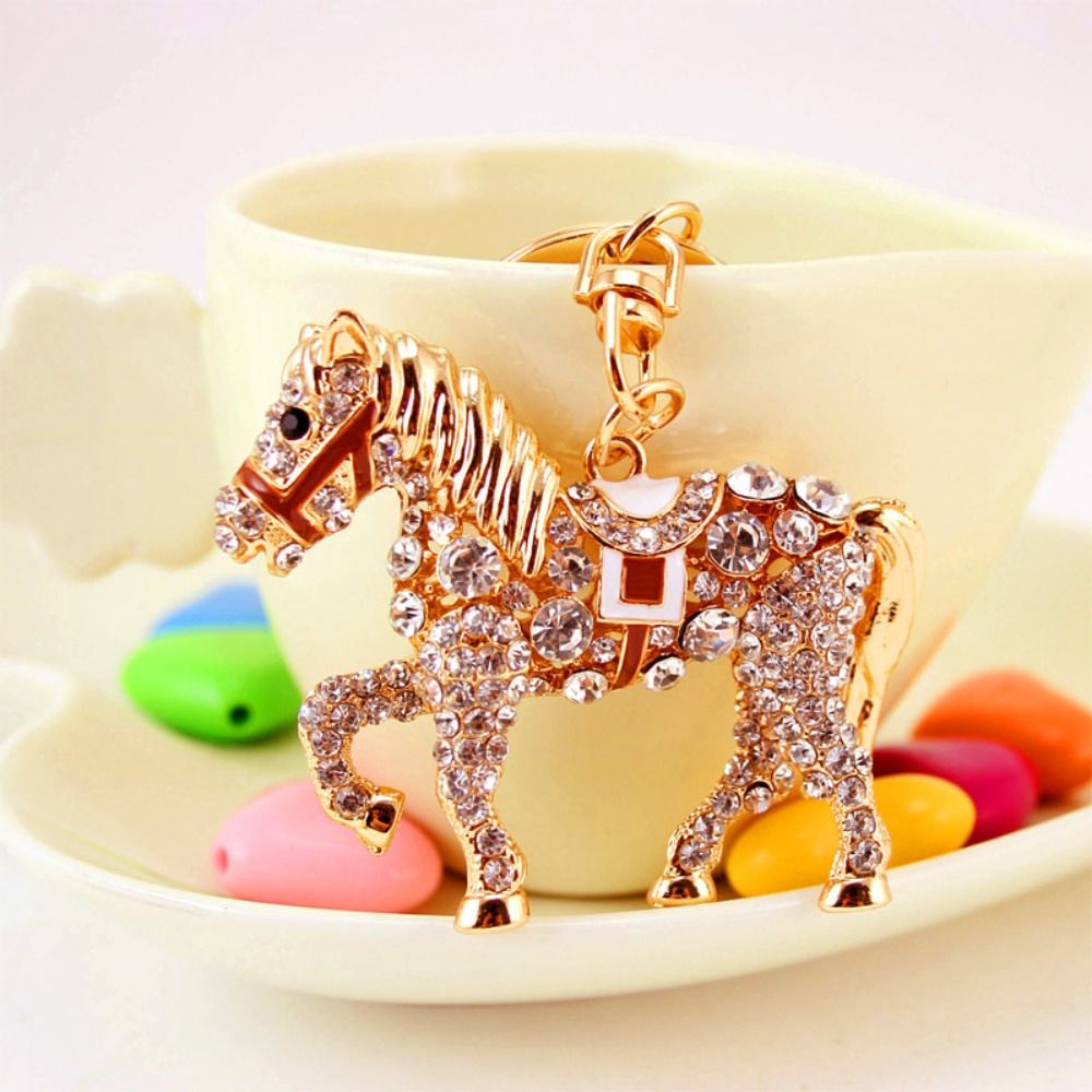 Luxury Metal Horse Key Chain C - đánh giá và giá Luxury Bags Yellow