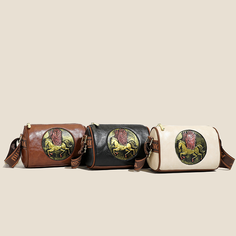 2025 New Vintage Pegasus Embos - đánh giá và giá Luxury Bags Hand Painted