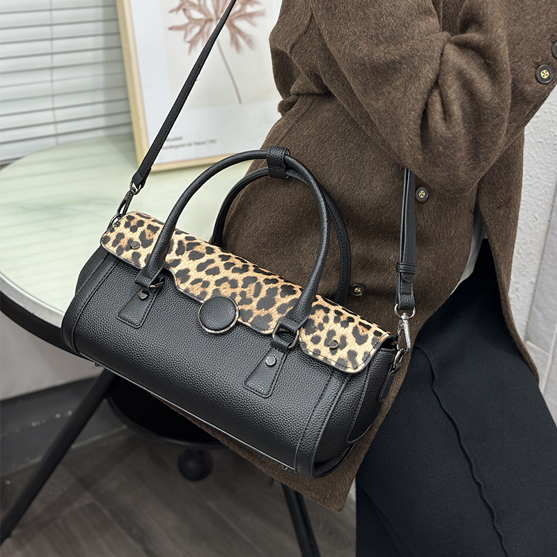 Vintage Leopard Print Patchwor - đánh giá và giá Luxury Bags Vegan